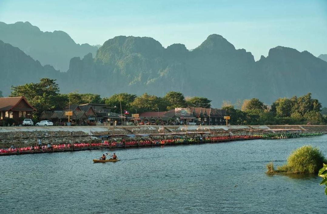 Vang Vieng Th Central Park Hotel Εξωτερικό φωτογραφία